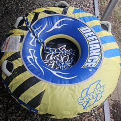 Sevylor Defiance Like New Rope and Inner Tube 