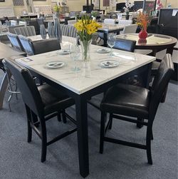 5 pc black/white dining set