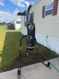 Boxing stand and bag