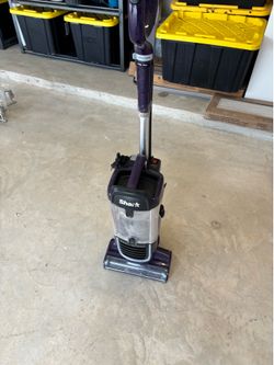 Shark vacuum
