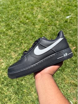 Men’s Size 11 Nike Air Force 1 Black and Grey