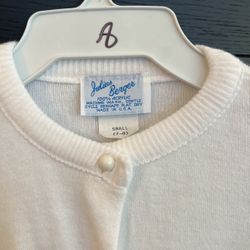 Julius Berger Cardigan . Color: White