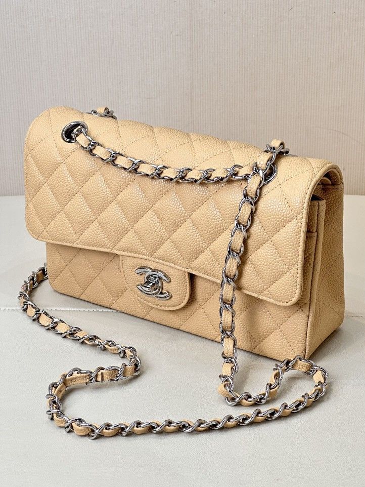 A khaki bag