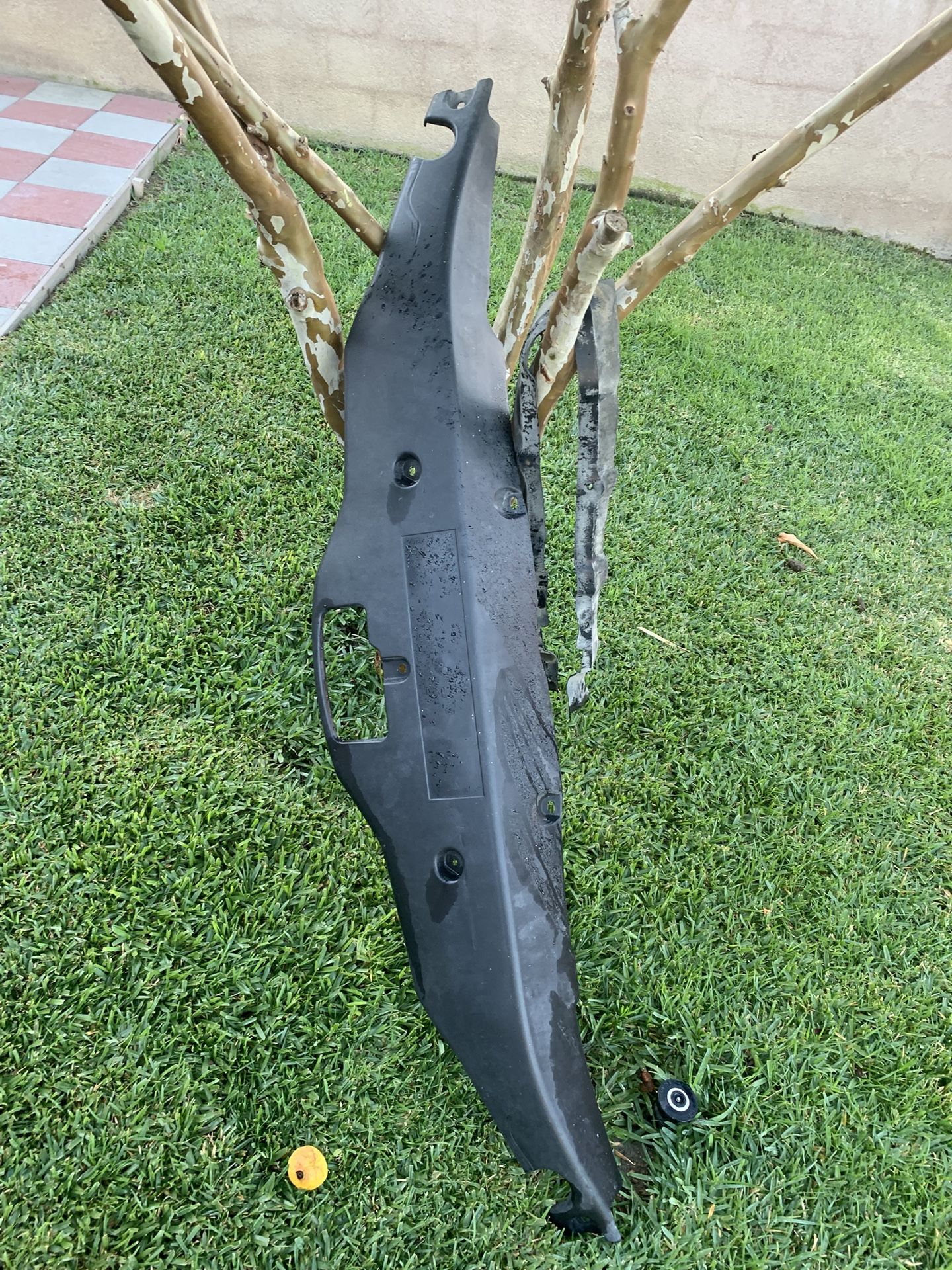 2004-2008 F150 Radiator Core Support Top Cover