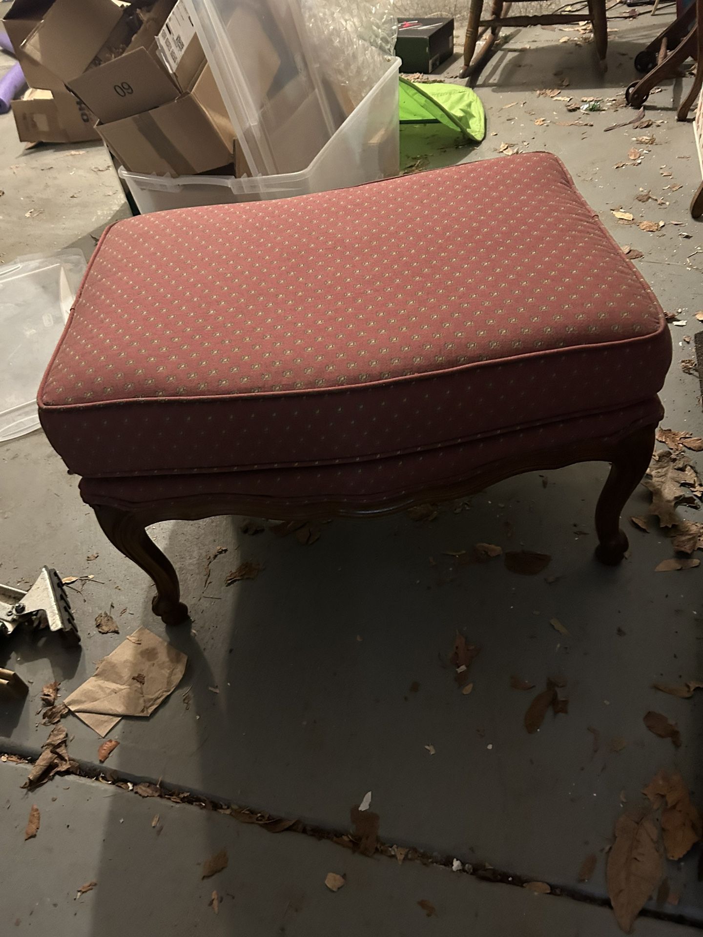 ottoman from 1997 like new