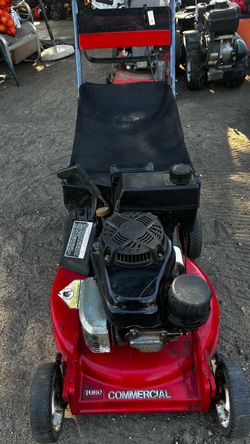 Toro comercial lawnmower