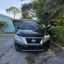 2014 Nissan Pathfinder