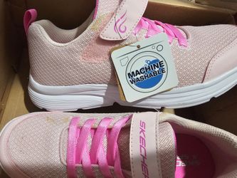 Girl shoes