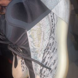 Yeezy 500 Taupe And Qtm 