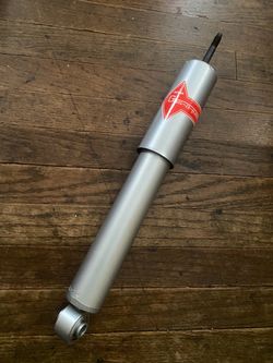 Set of KYB Shock Absorbers  554268
