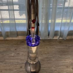 Refurbished Dyson Ball Animal 2 Vacuum With Attachments