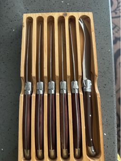 Sets of knife