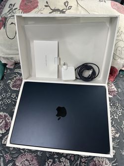 15-inch MacBook Air with accessories Bundles
