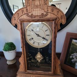 Colonial Mantel Clock