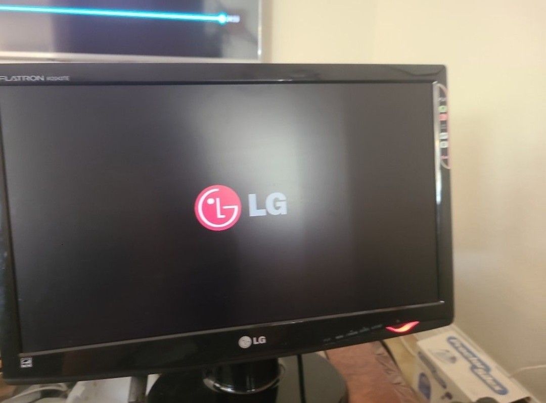 Lg Monitor Trade Or Buy