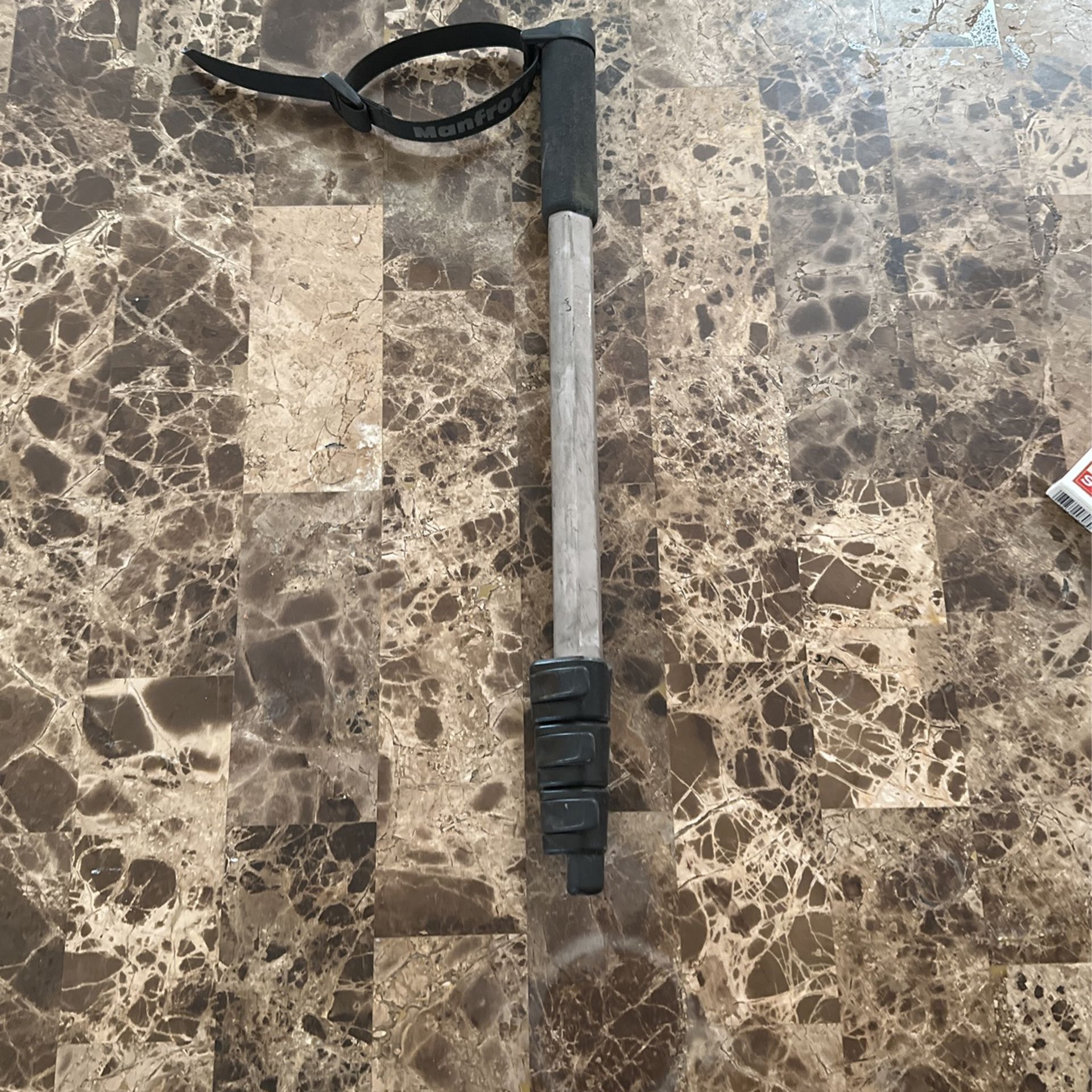 Manfrotto 390 Series MM394 - 18.9-60" Monopod
