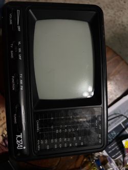 Tozaj Vintage TV , UHF, VHF , AM , FM