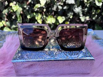 Oversized Two- Toned Chunky Frame Tinted Lens Sunglasses Women’s Shades
