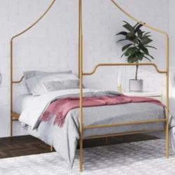 Canopy Twin Bed