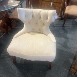 Chair: Vintage Style Leather Tan Wingback Armless Chair as-is (wear & tear) SKU YJ9T79