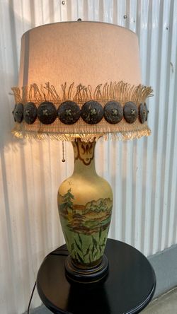 Vintage 1950’s Japanese hand painted kutani 3-way socket table lamp