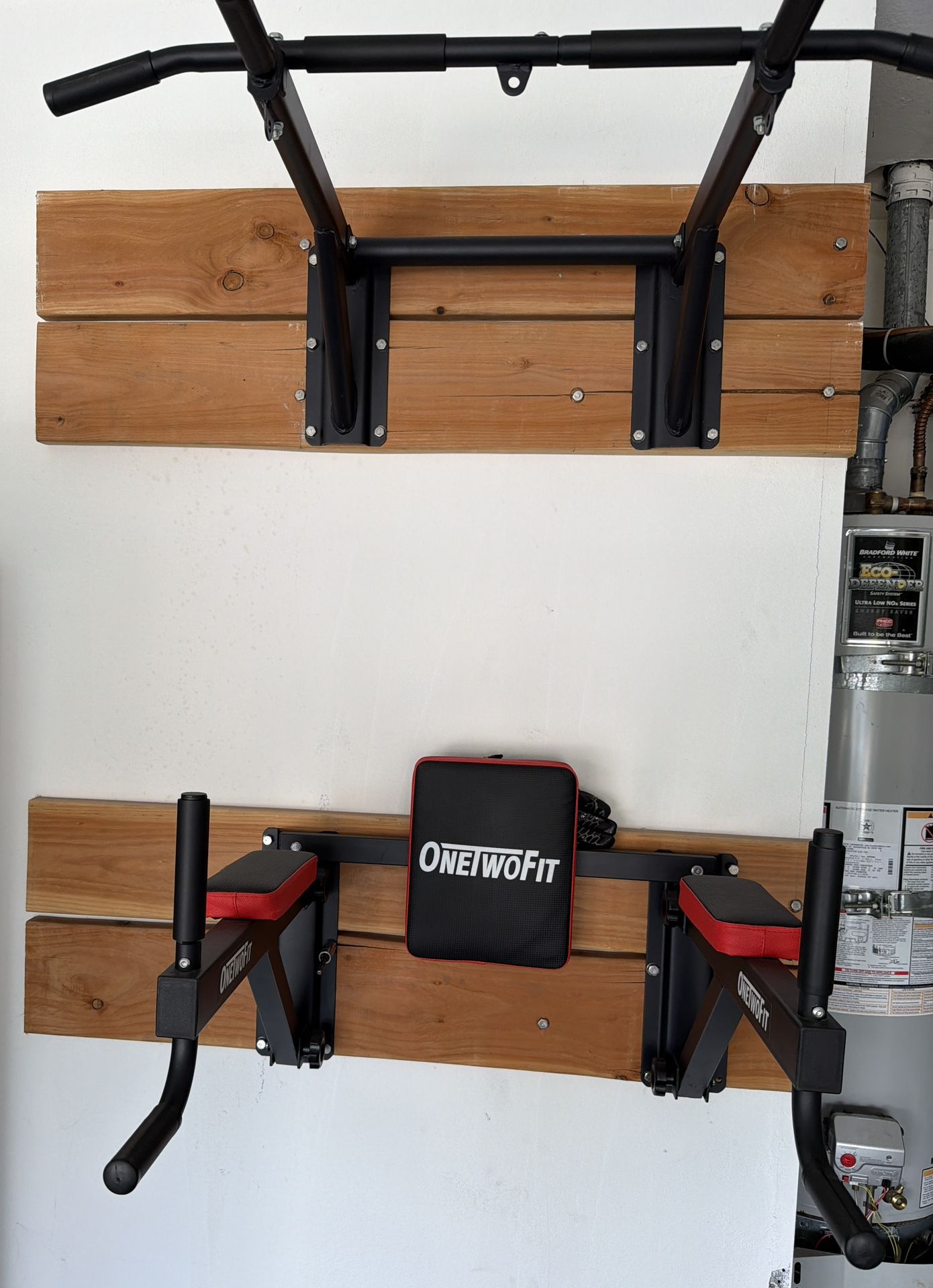 Pull Up / Exercise Bars