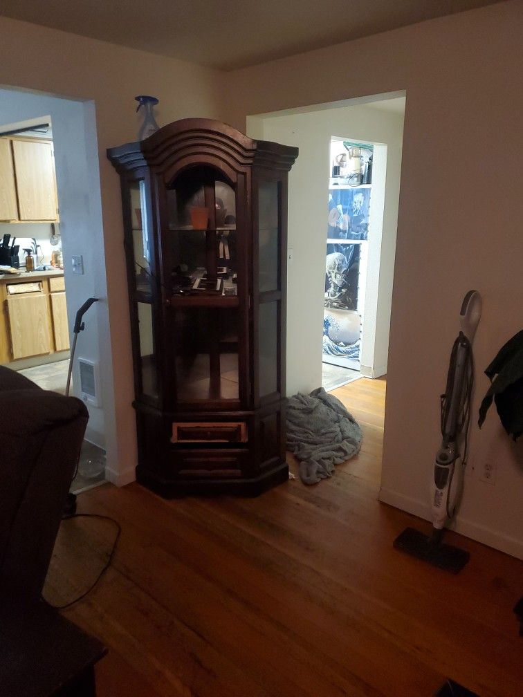 China Cabinet - Glass Shelves