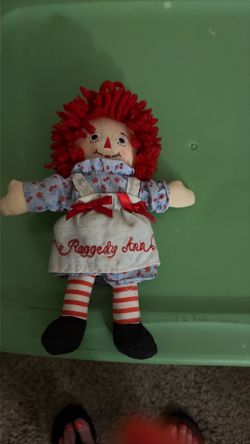 A real vintage mini raggedy Ann doll
