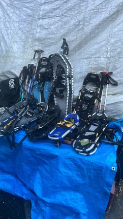 6 Pr Snow Shoes with Various Poles