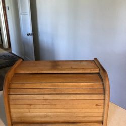 VINTAGE  NATURAL OAK ROLL TOP 
