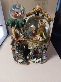 Kirkland signature multi level musical nativity water globe