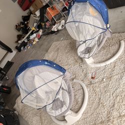 2 Baby Swings