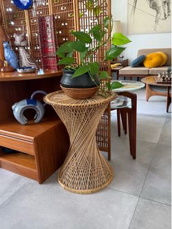 Vinatge 70s Rattan Stand Plant