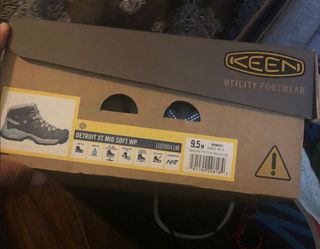 Woman Keen Work shoes 9.5