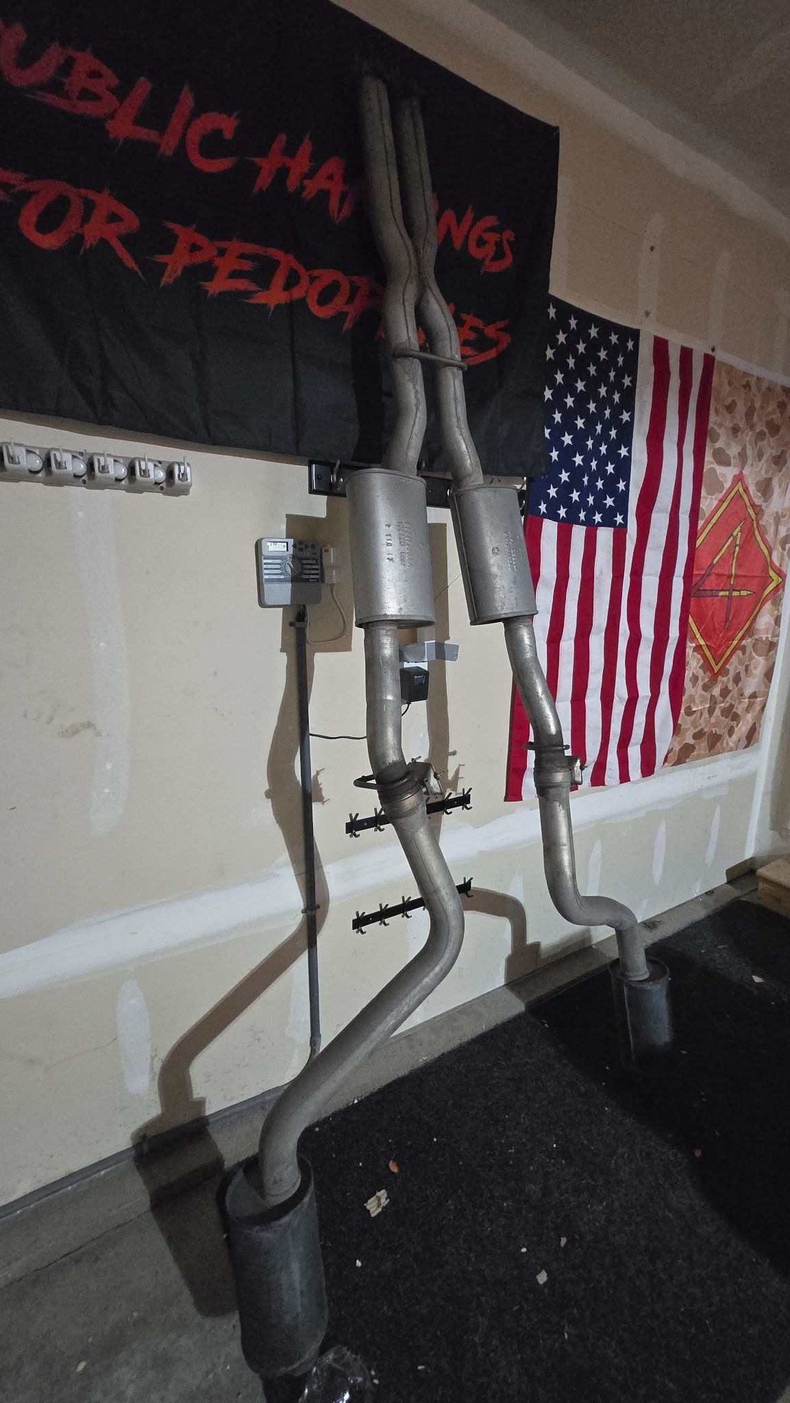 STOCK 5.7 Challenger Exhaust