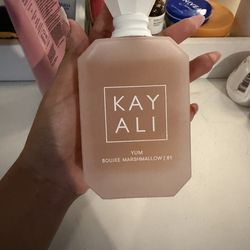 Kayali perfume