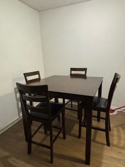 Dinning table