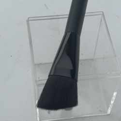 900 Makeup Brushes.  Black.  Brand New