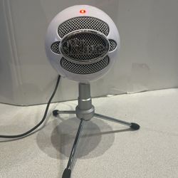 BLUE Snowball ICE condenser USB microphone w/Stand  