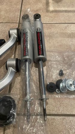 01-10 Silverado 2500HD Level Kit