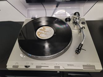 Technics turntable SL-D3 - Fully serviced + New Audio Technica cartridge