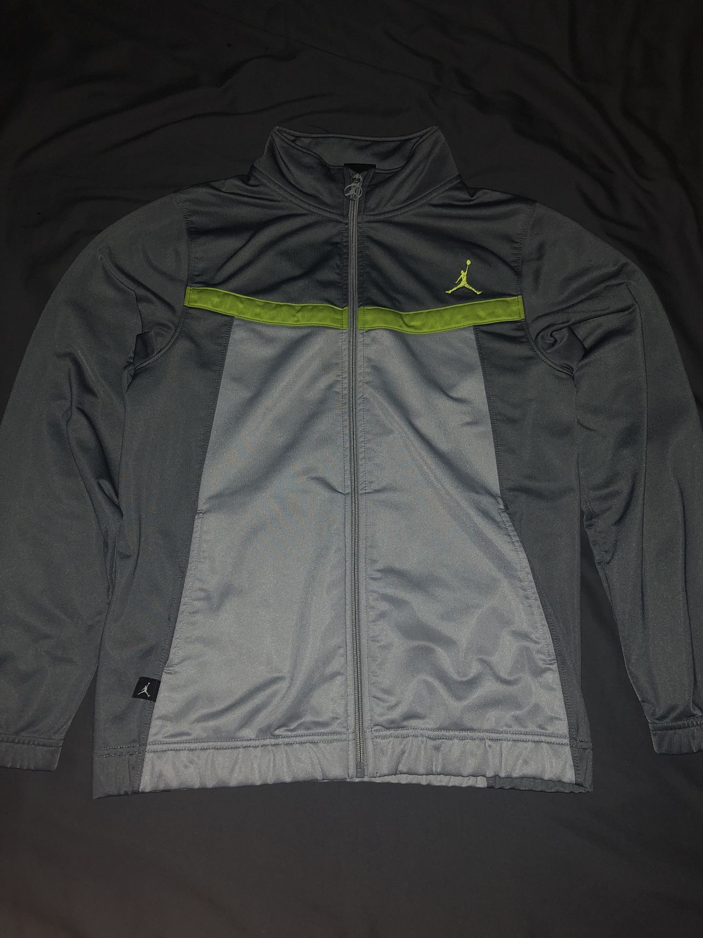 Nike Air Jordan Jumpman Full Zip Jacket Boys L Large 12-13 yrs Gray w Neon Green