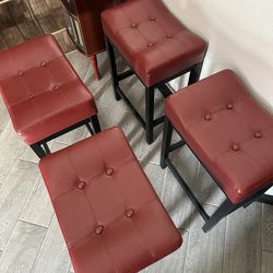 Set Of 4 Bar Stools  26” Inch From Floor To Seat 