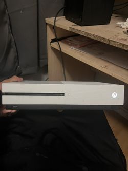 Negotiable! White Xbox One (was $120 Now 90!)