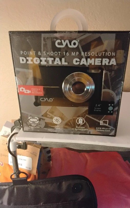 Digital Camera
