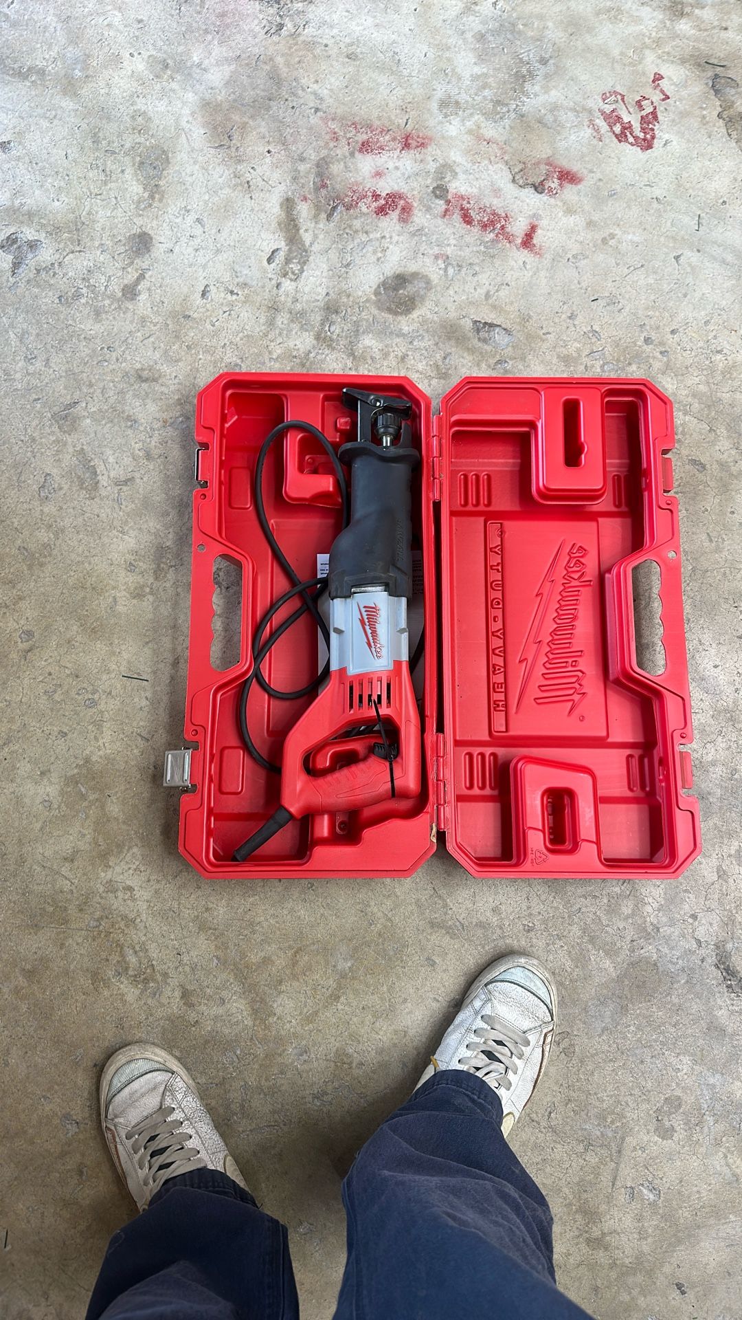 Milwaukee Heavy Duty Saw