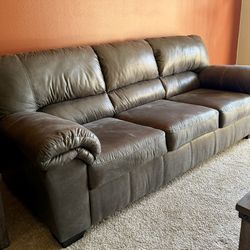 Couch - Bladen By Ashley Furniture 