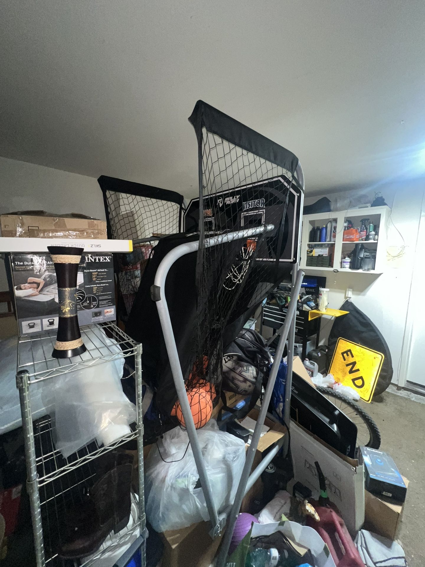 Indoor Basketball Arcade Game