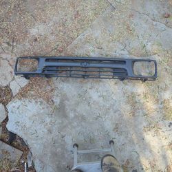Toyota Pickup Grill 89 To 92