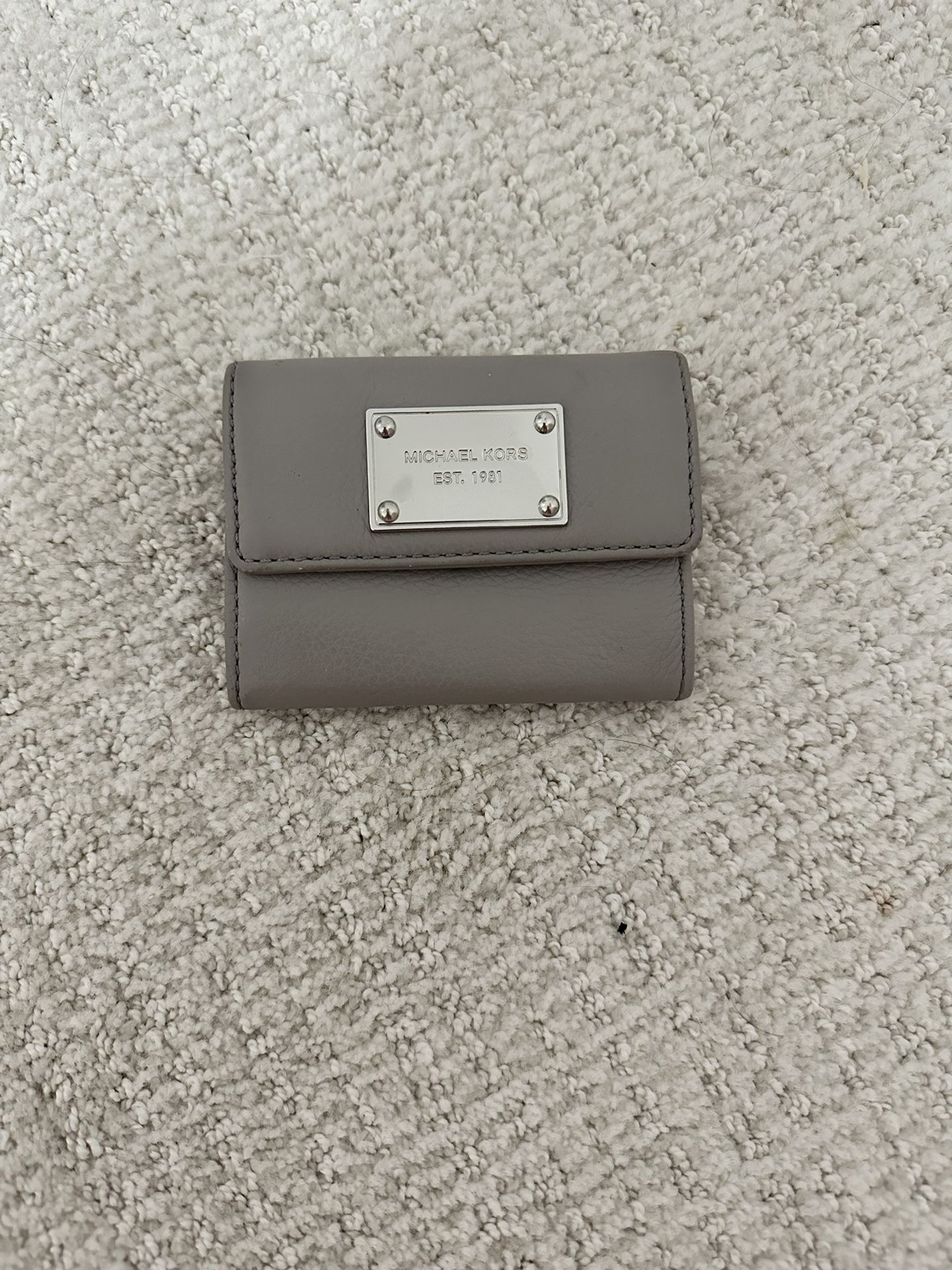 Small Michael Kors Wallet